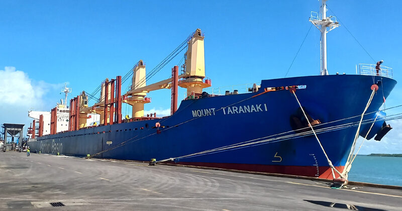 M/V MOUNT TARANAKI